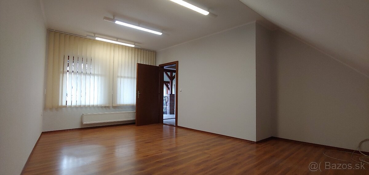 Kancelária na prenájom - 10
