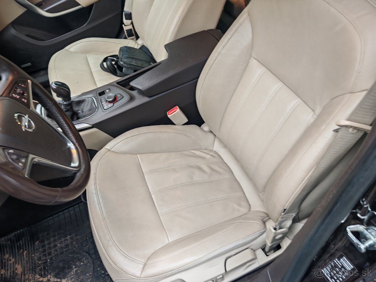 Predám Opel Insignia OPC line - 10