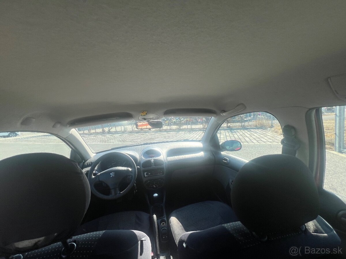 Predám Peugeot 206SW 1.4 55kw - 10