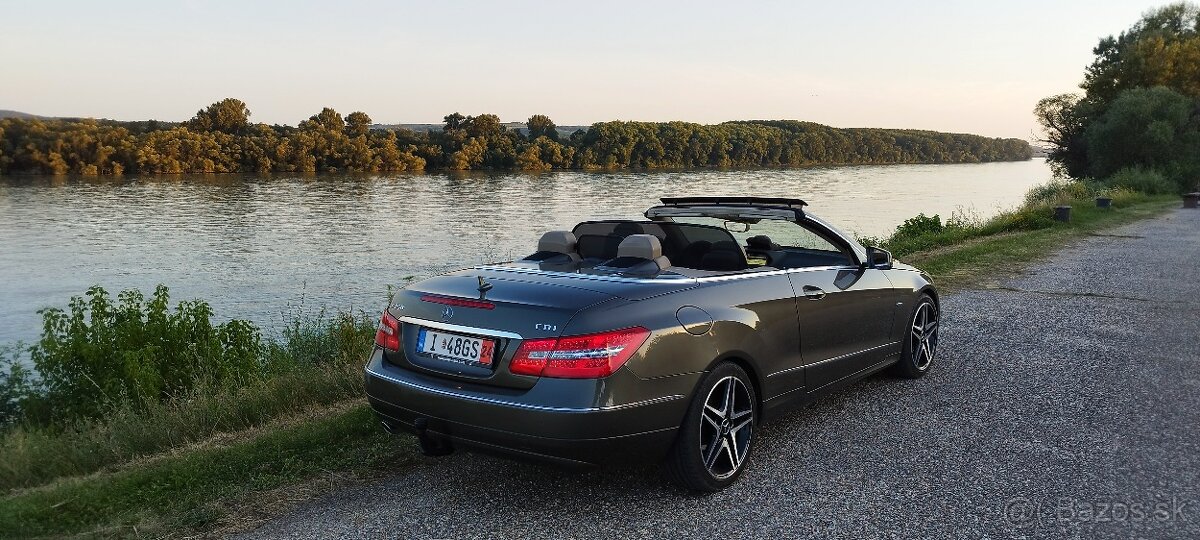 Mercedes Benz Cabriolet e class - 10