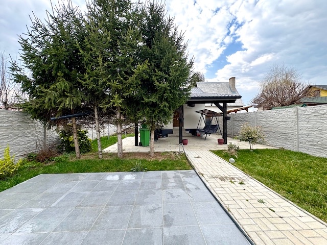 Na predaj celoročne obyvateľná chata v lokalite Elsvit - 10