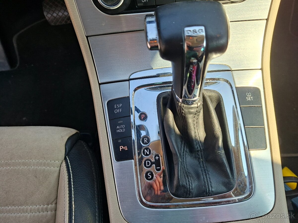 Volkswagen Passat CC - 10