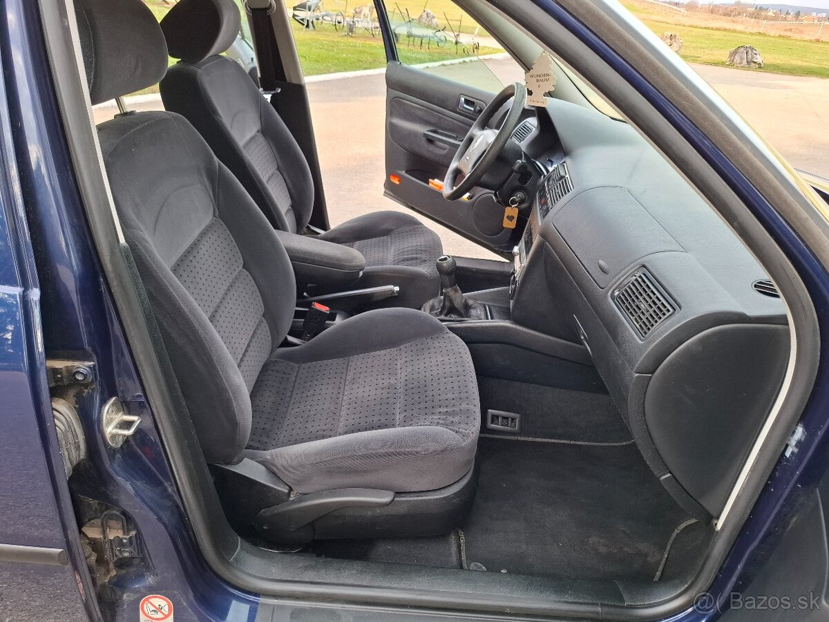 Volkswagen Golf IV 1.6 benzin - 10