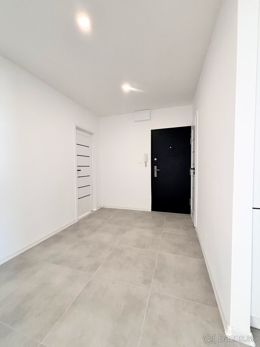 Treef-REZERVOVANÉ-ponúka 3-izbový byt po rekonštrukcii 2025 - 10
