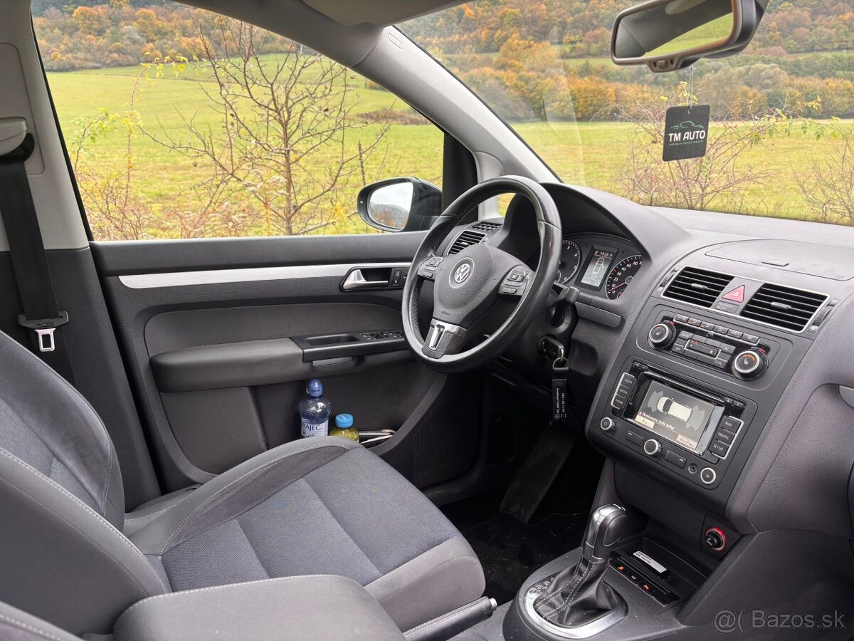 Volkswagen Touran STYLE 2.0 TDI 103kw DSG, 7 miest, ťažné - 10