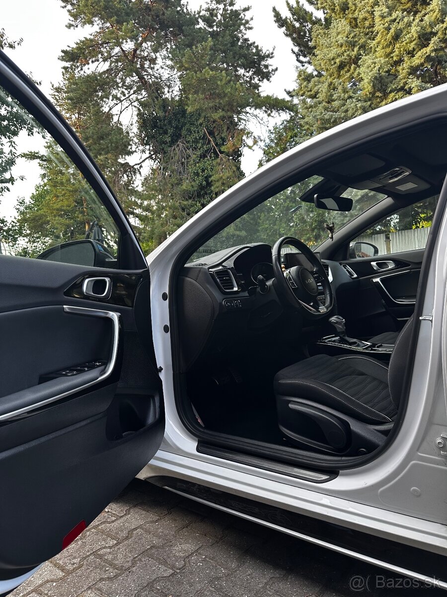 KIA PROCEED 1,5 TGDi - 10