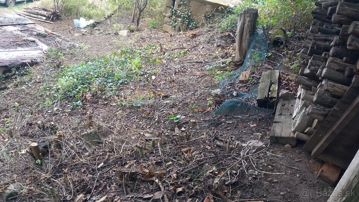 pozemek se sklepem u dukovan - 10