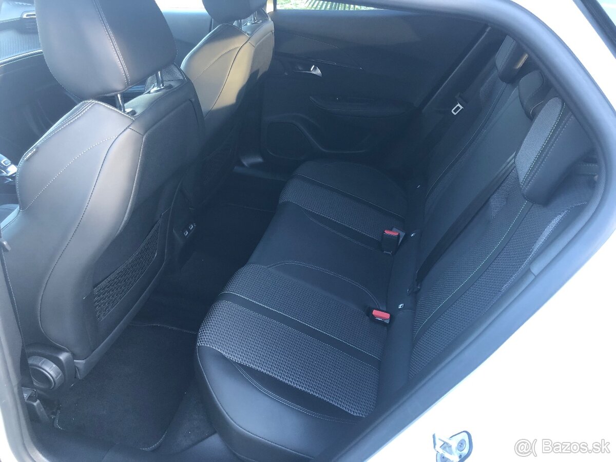 PREDAJ Peugeot 2008 NEW - 10