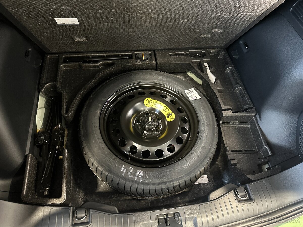 Ford Kuga 2.5 Duratec HEV 190k Titanium eCVT - 10