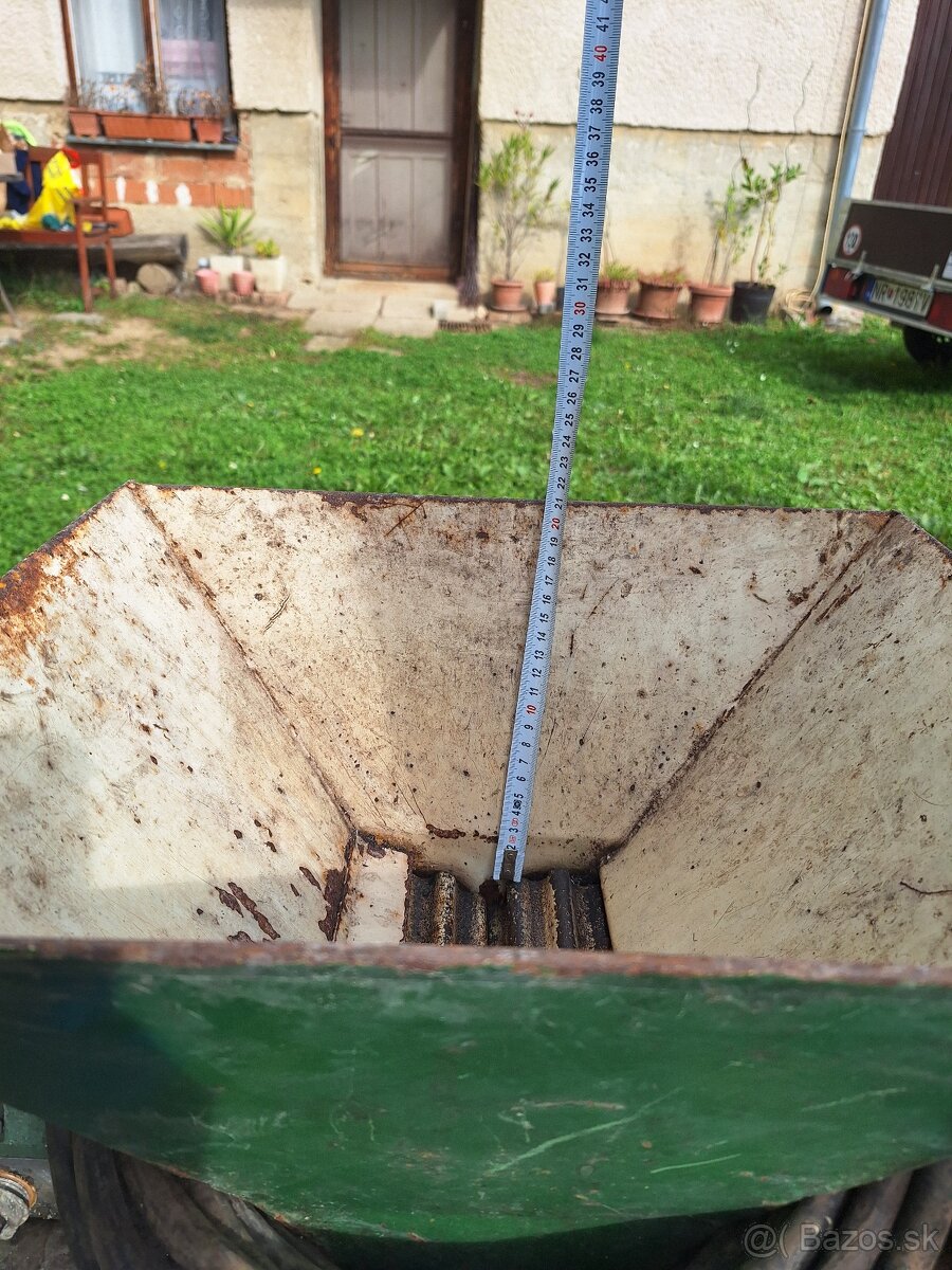 Elektrický mlynček na hrozno - 10