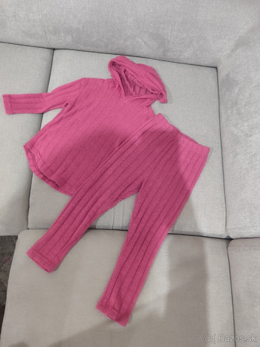 Mix oblečenia pre dievčatko - 10