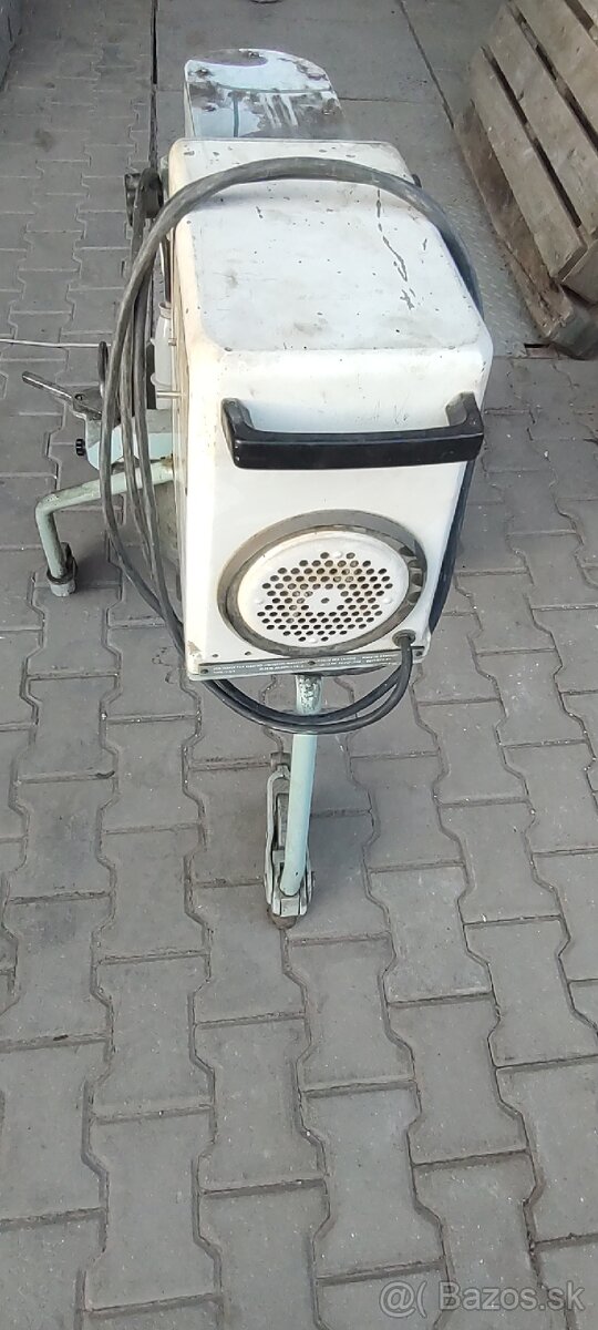 Mlynček, robot Feuma ascobloc - 10