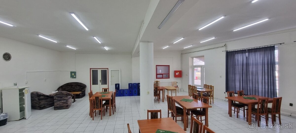 Multifunkčný objekt na predaj v Šahách za výhodnú cenu - 10