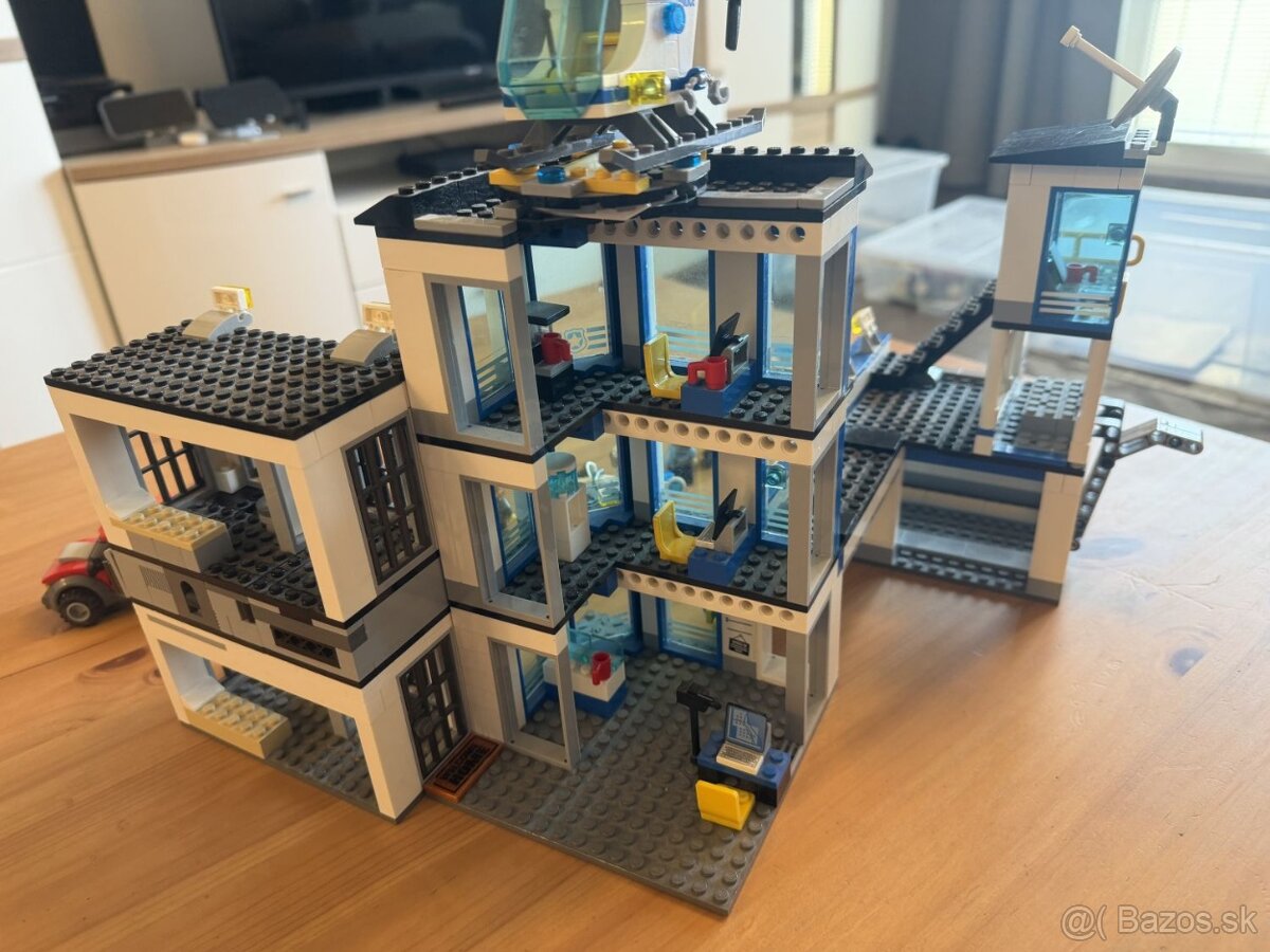 Predám lego policajnu stanicu - 10