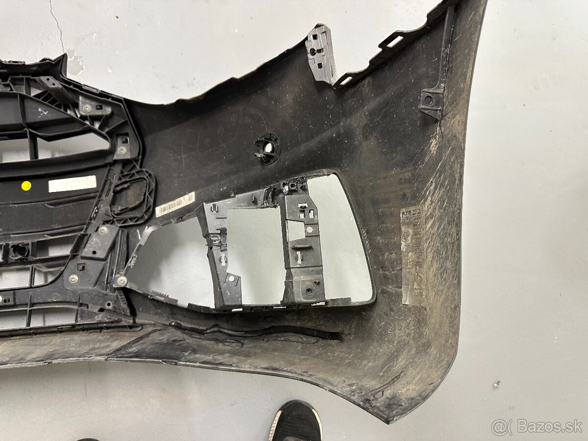 Predný nárazník Audi A4 B9 - 10