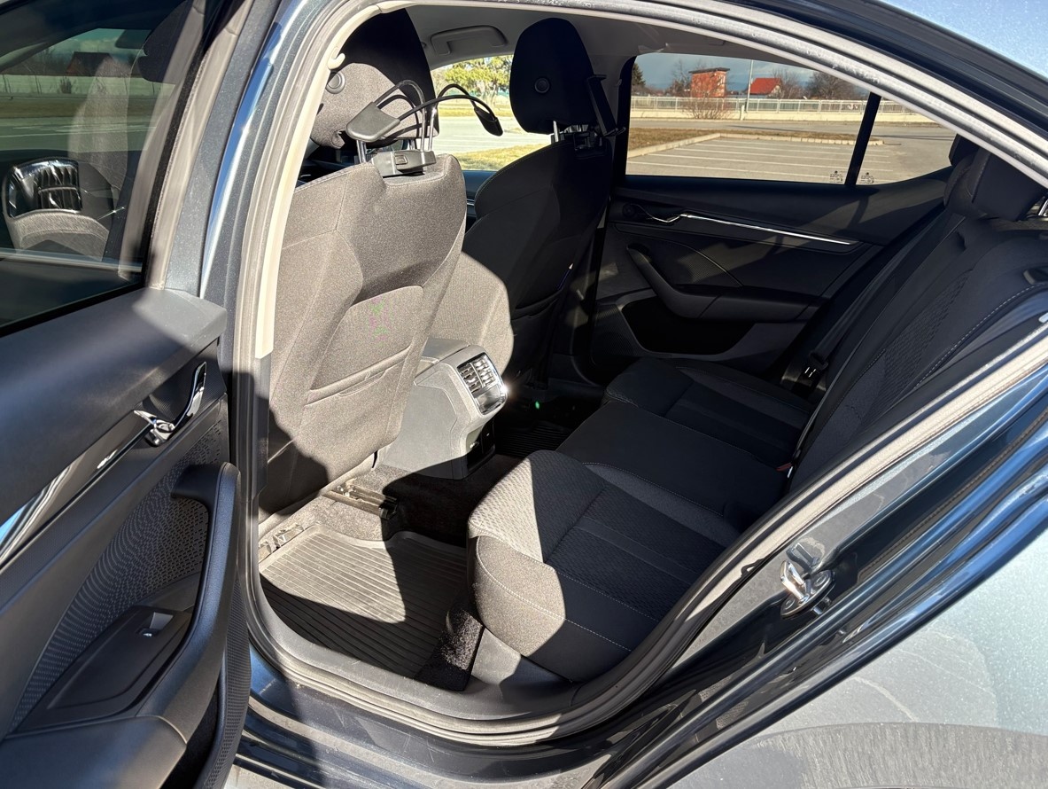 Škoda Octavia 2.0 TDI Style 110kW - 10