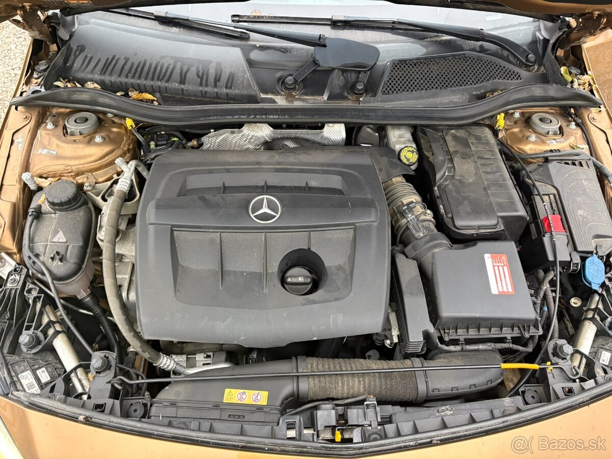 Mercedes Trieda A - 10