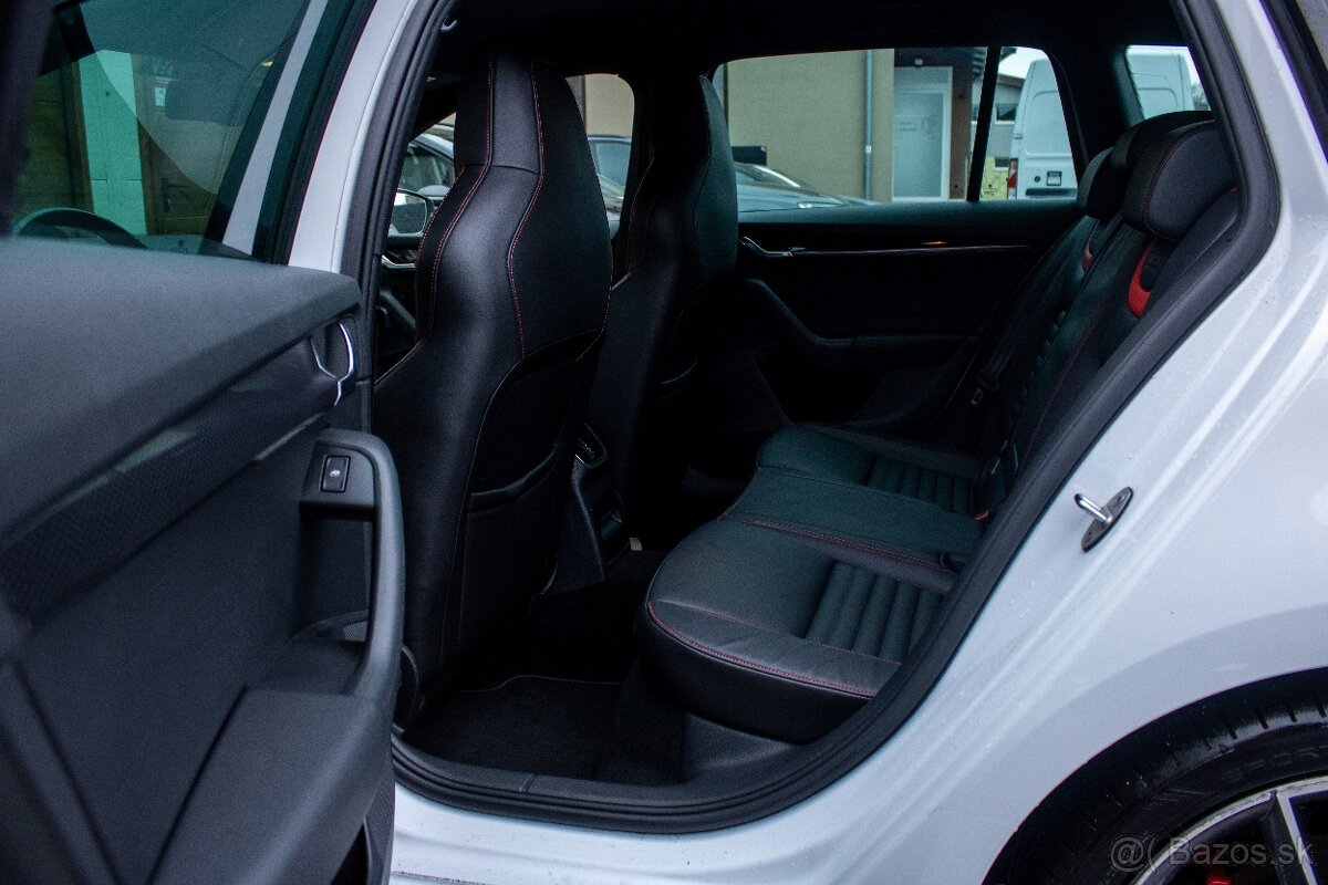 Škoda Octavia Combi RS 2017 2.0 TDI 135kW - 10