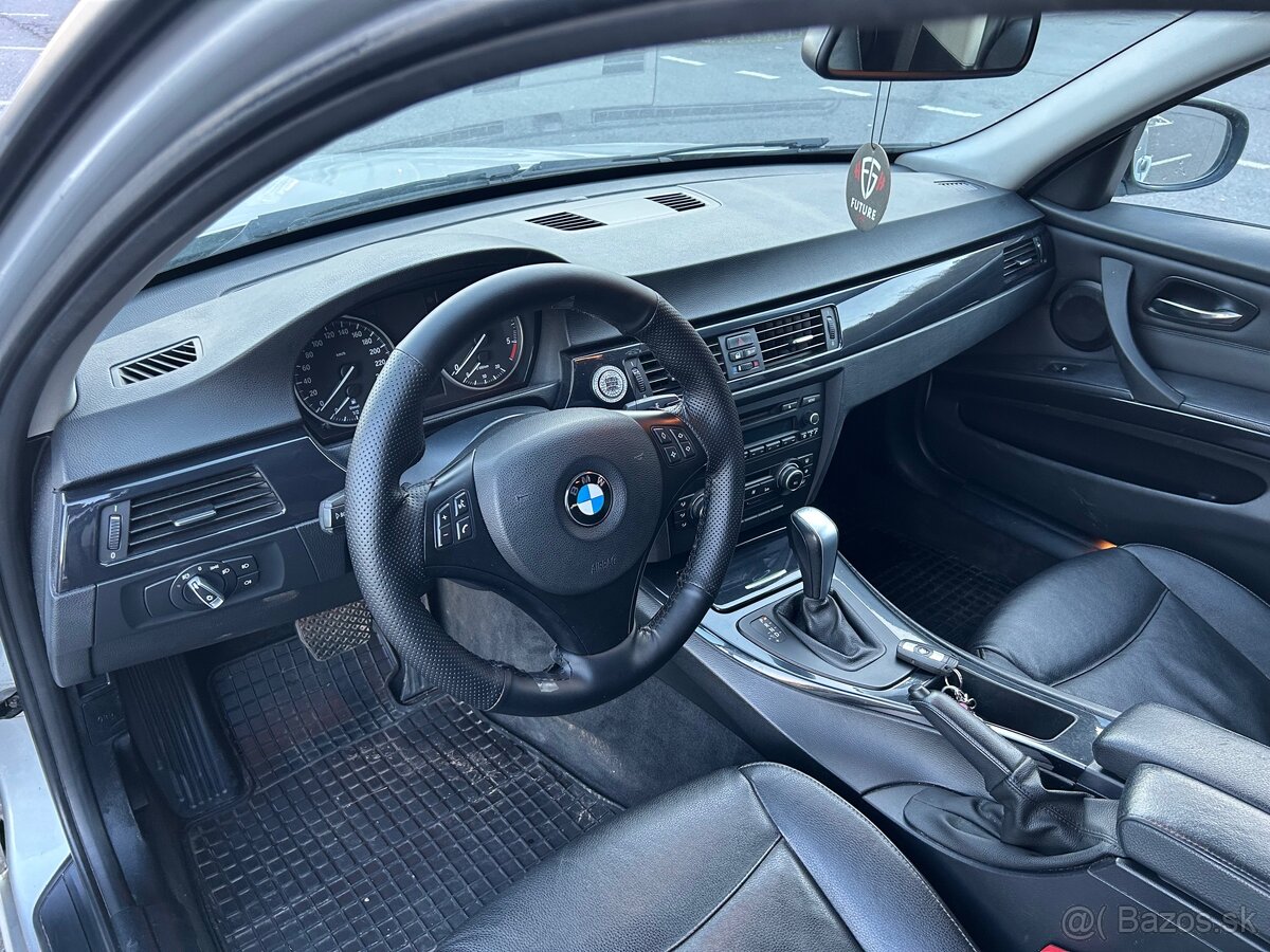 Predam BMW E91 2012 - 10