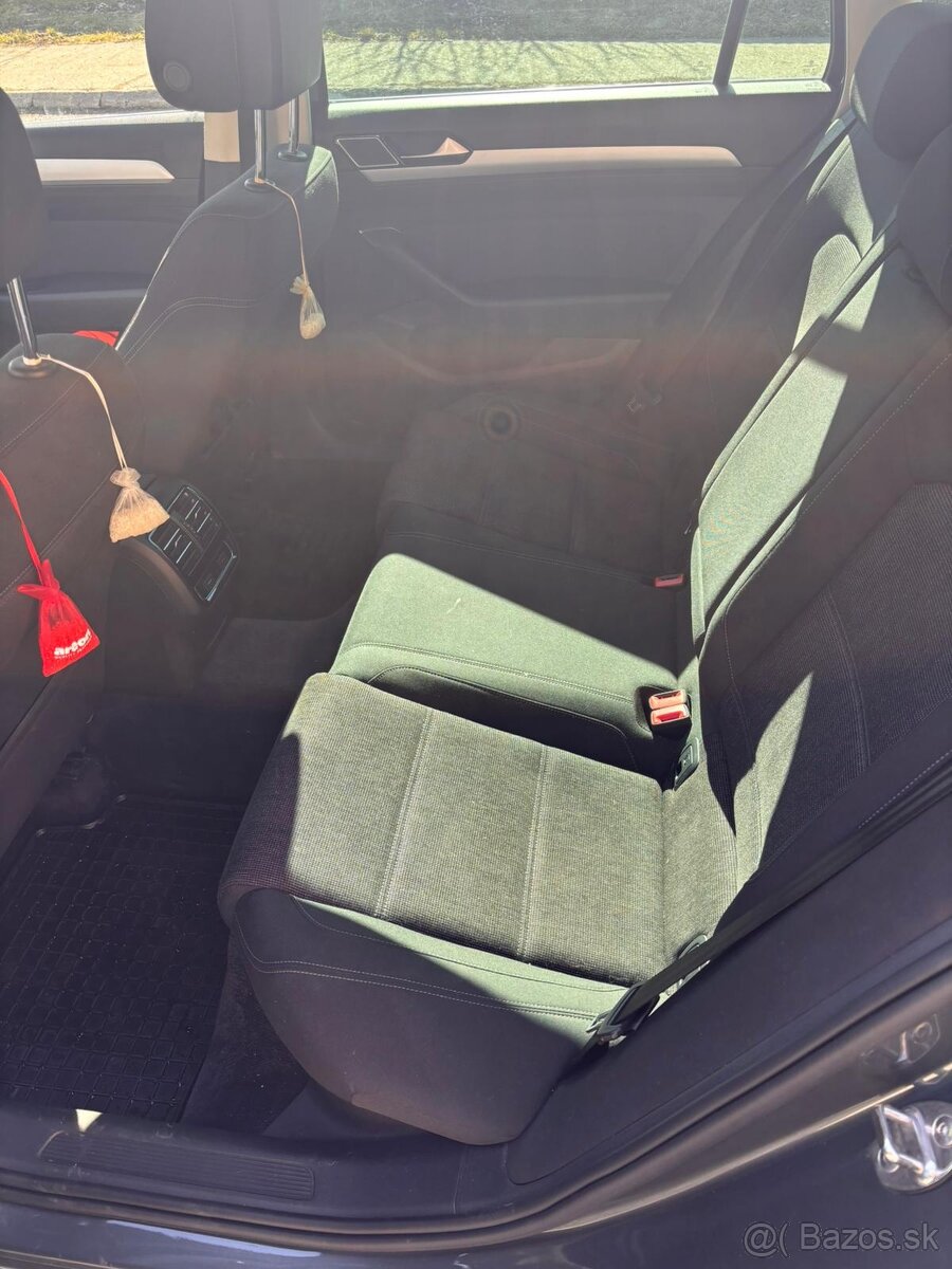 Volksvagen passat B8 - 10