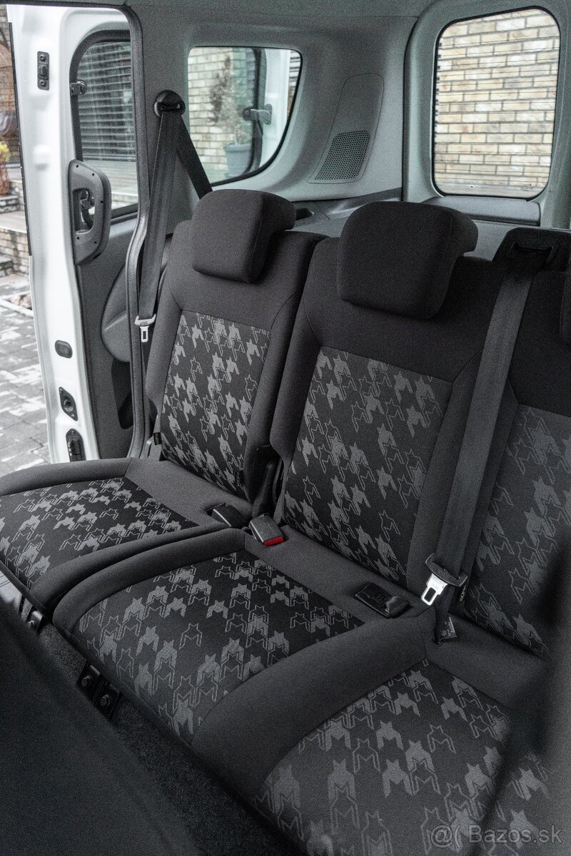 Opel combo tour 1.4 - 10