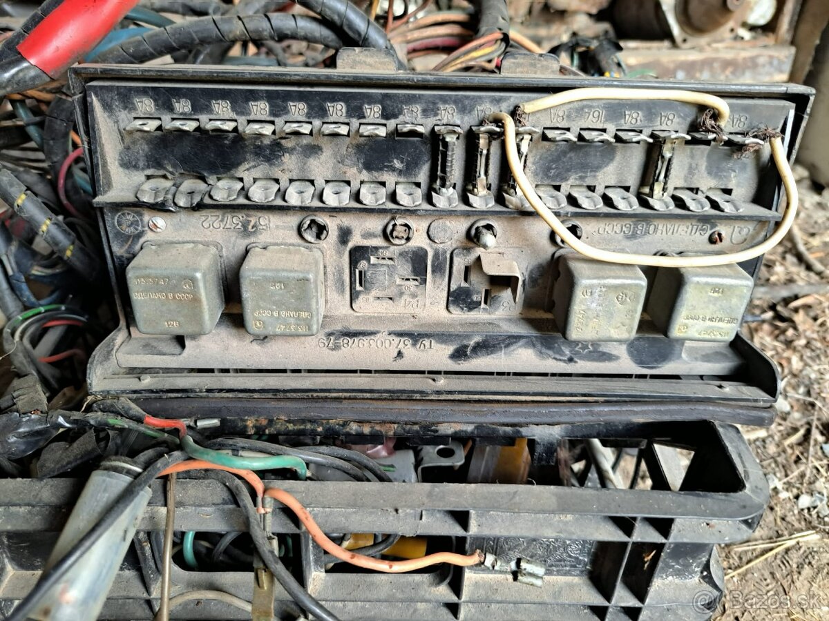 Lada náhradné diely - 10