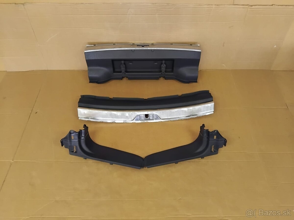 rozpredám interiér Superb 2 - 10