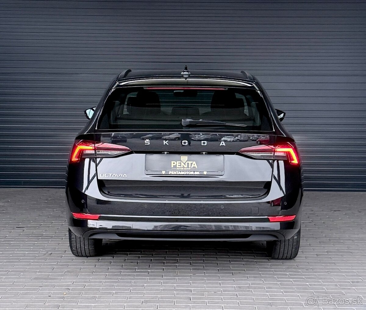 ŠKODA OCTAVIA COMBI – 2.0 TDI AMBITION DSG - 10