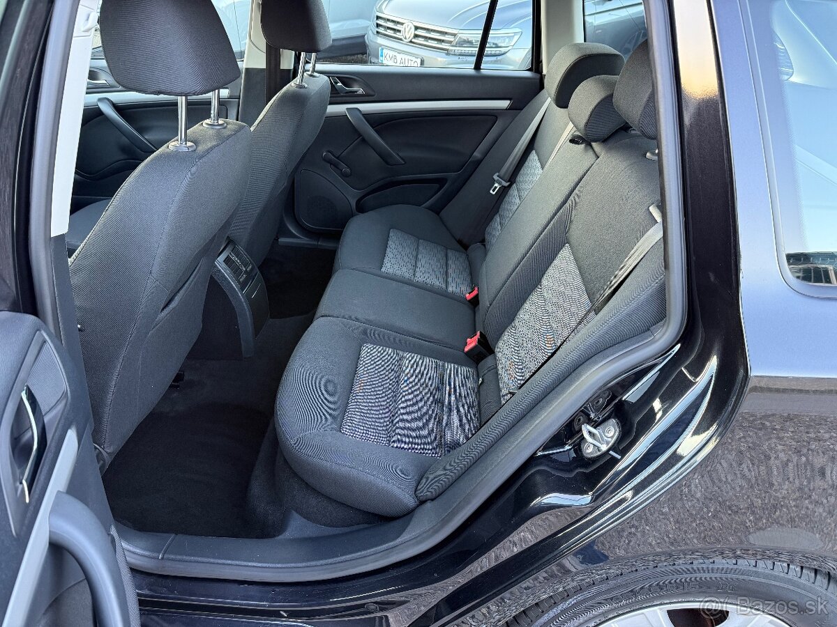 Škoda Octavia 1.6TDI Elegance - 10