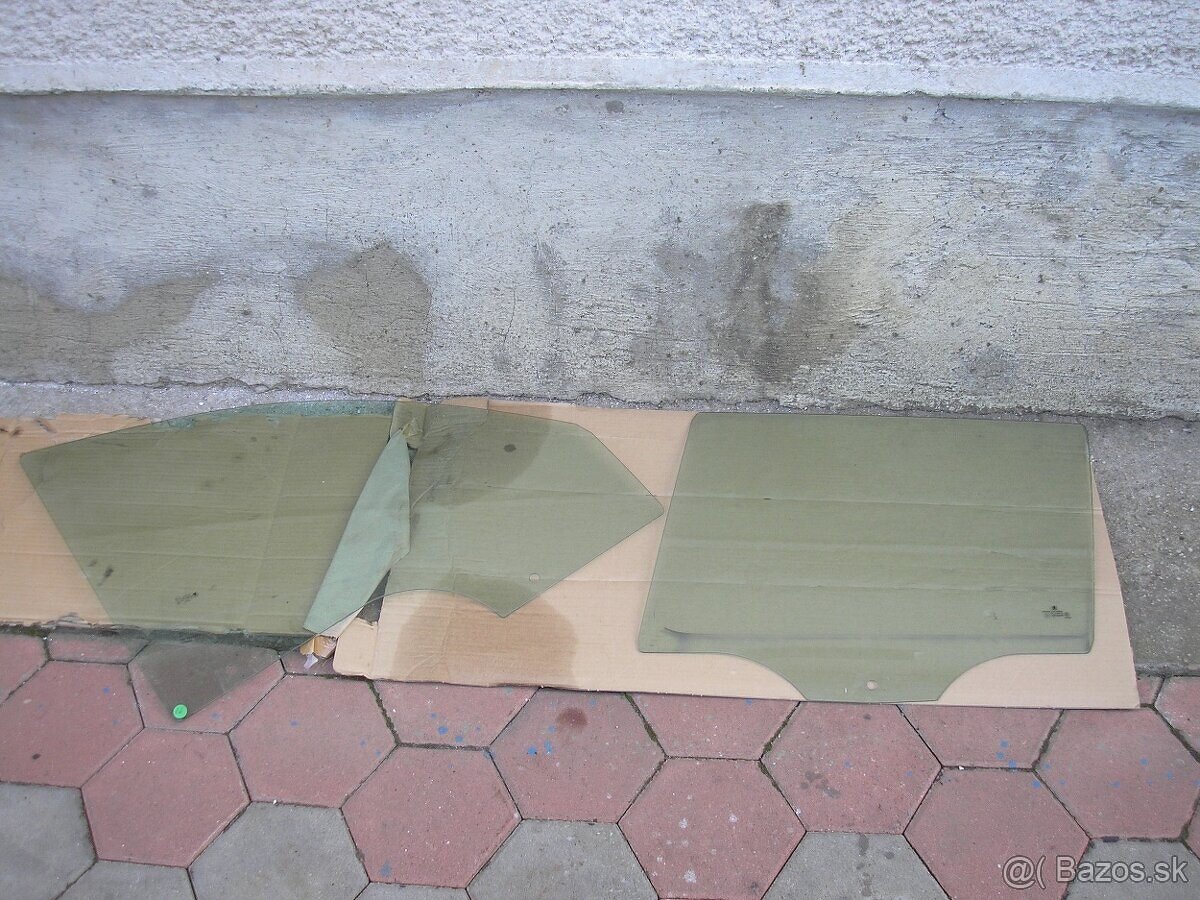 Škoda octavia II Octavia III Seat Altea sklá do dverí - 10