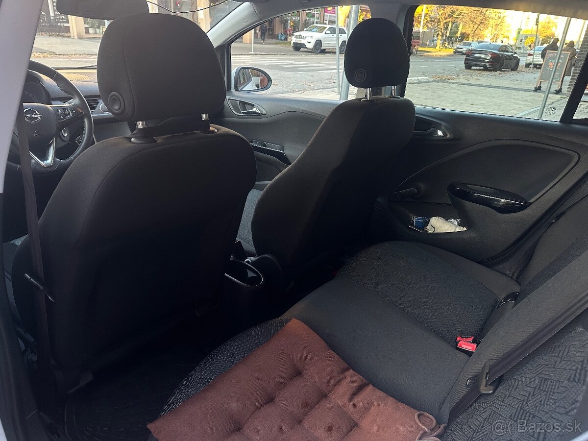 Opel Corsa •1.4 benzín • 2018 - 10