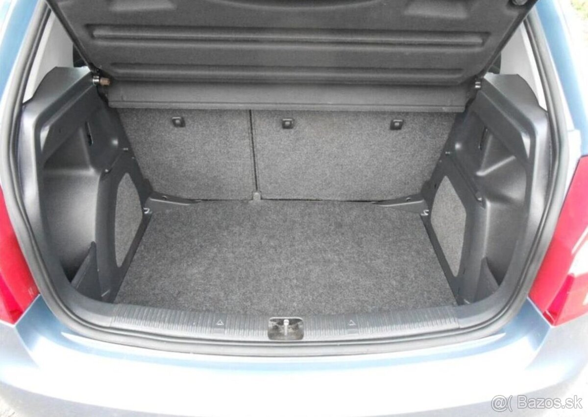 Škoda Fabia 1,2 HTP benzín - 10