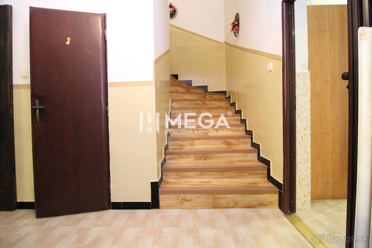 NA PREDAJ RODINNÝ DOM S PANORAMATICKÝM VÝHĽADOM NA HUMENNÉ - 10