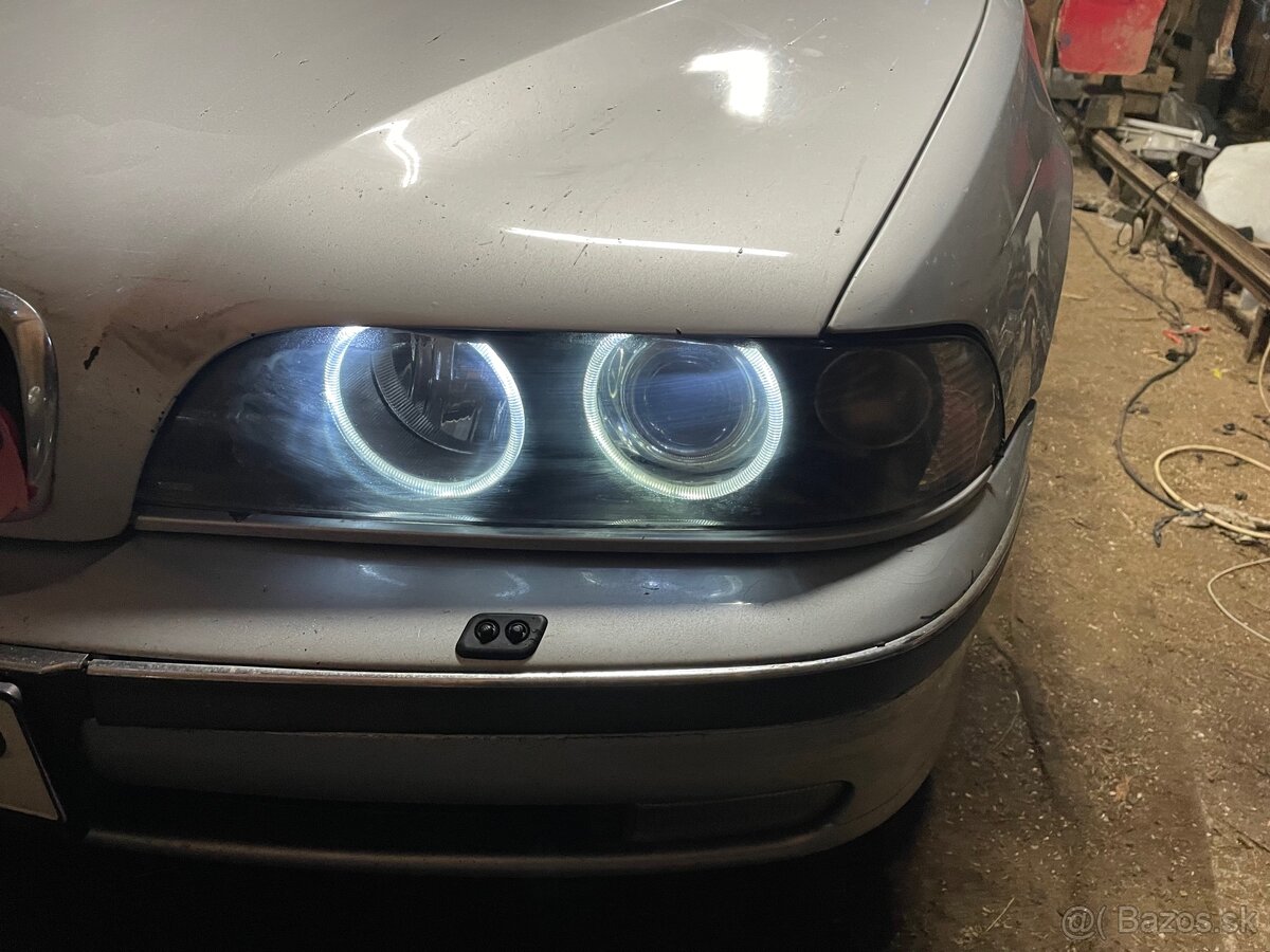 Rozpredám e39 530d touring automat 135kw - 10