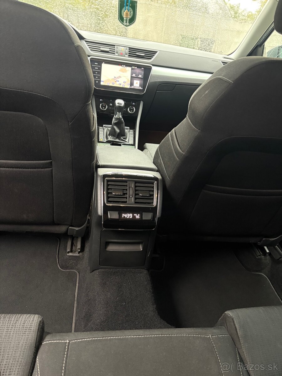 Skoda Superb 1.6 TDI 2018 - 10