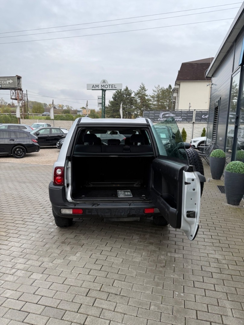 Land Rover Freelander 2.0 Td4 A/T - 10