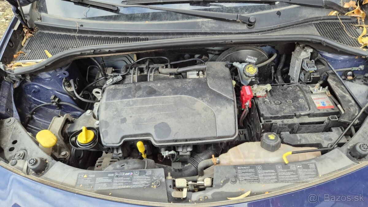 Renault Clio 1,2i 55kw kód motora: D4F D7 - 10