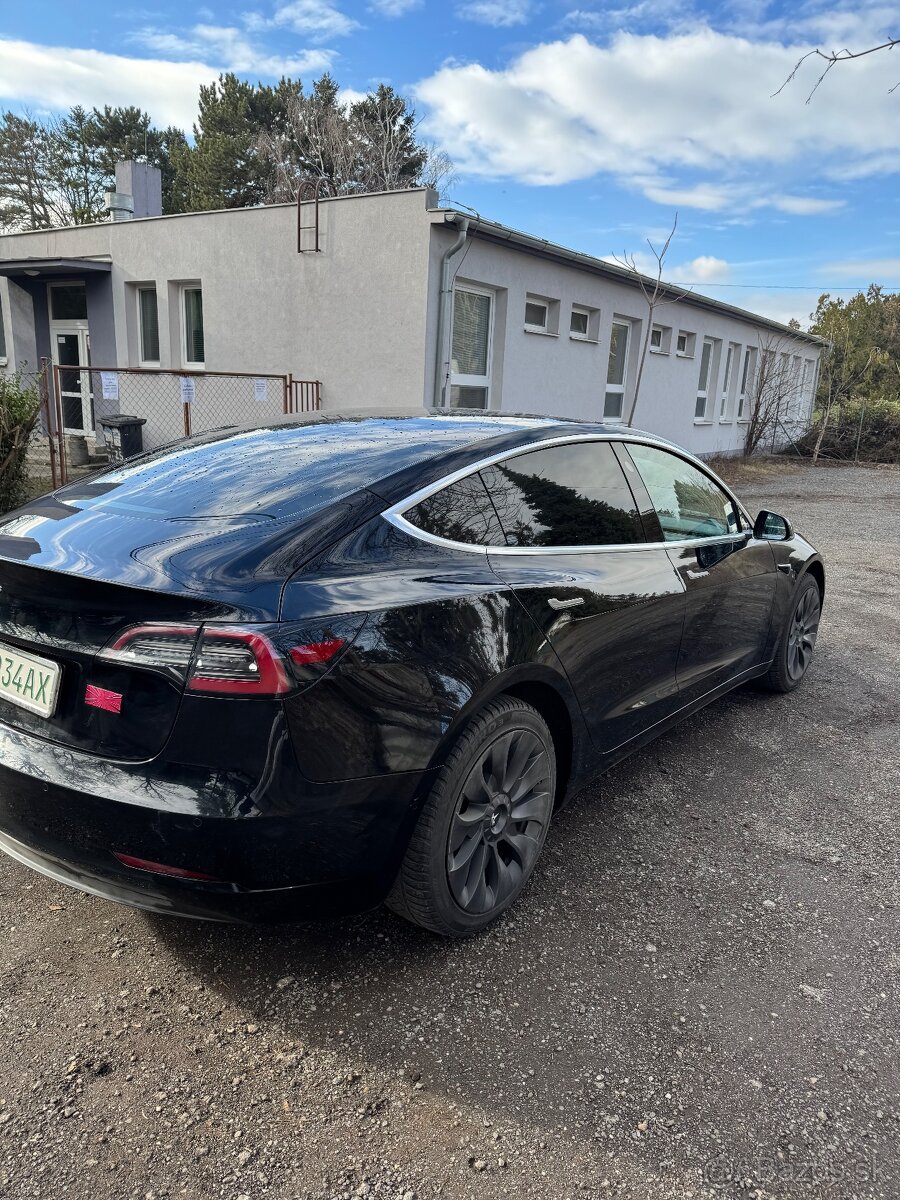Tesla Model 3 Standard Range Plus (Premium) - 10