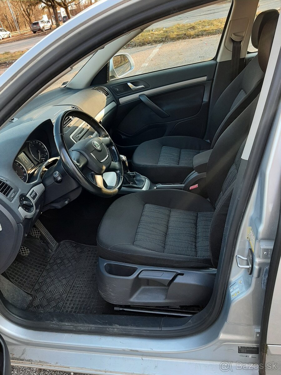 Škoda Octavia combi 1.6 Tdi, 209800 km, - 10