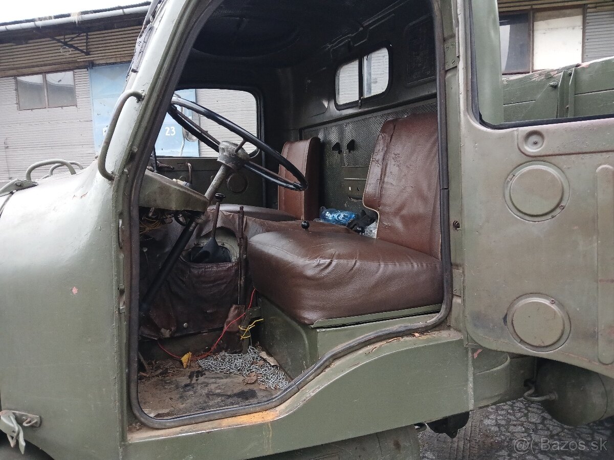 V3s valník servo s TP a Spz - 10