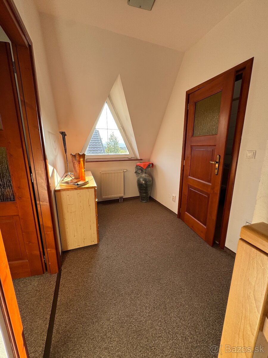 Predám dom s bazénom - 10