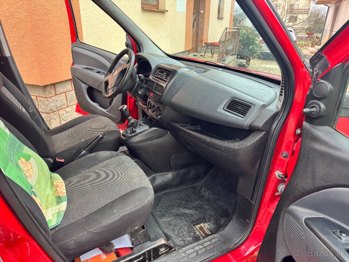 Fiat Doblo 1.3 JTD Multijet - 10