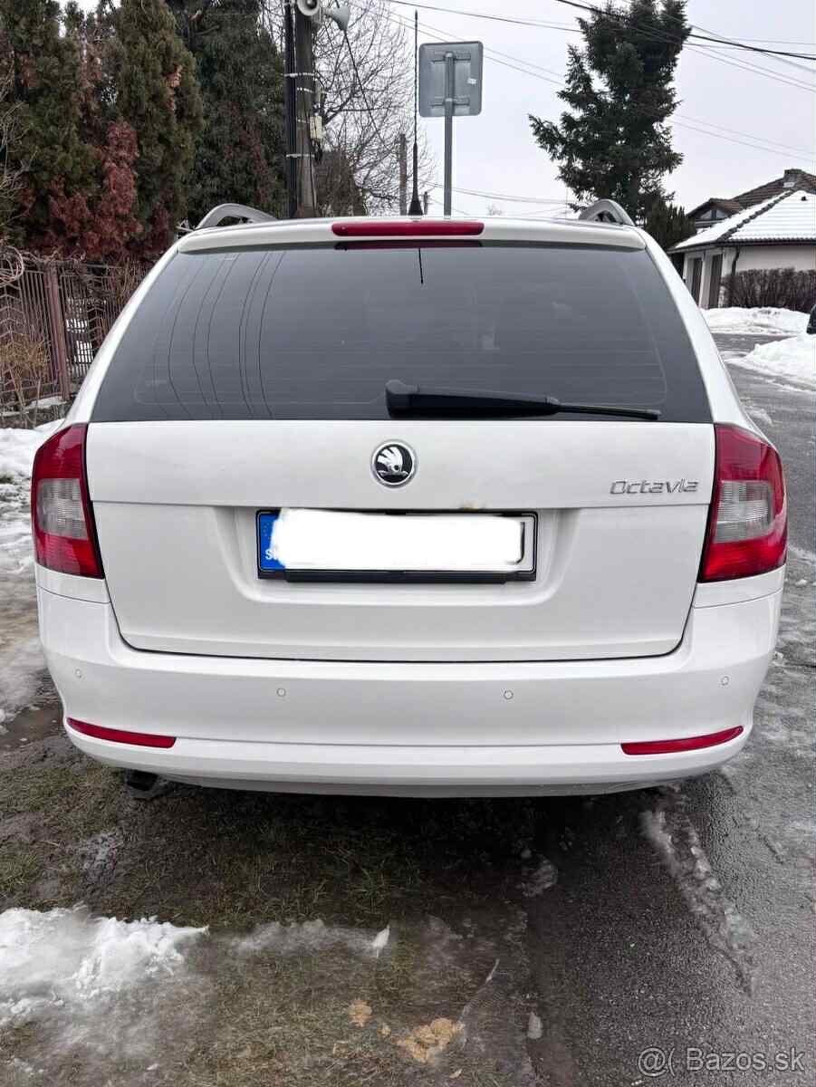 Škoda Octavia 1,2tsi,,DSG, r.v.2010 - 10