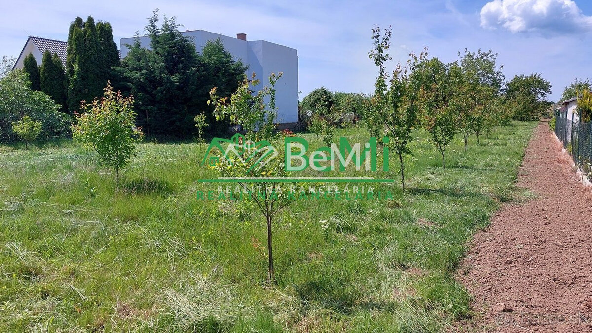 ZNÍŽENÁ CENA na predaj stavebný pozemok v obci Horné Štitáre - 10