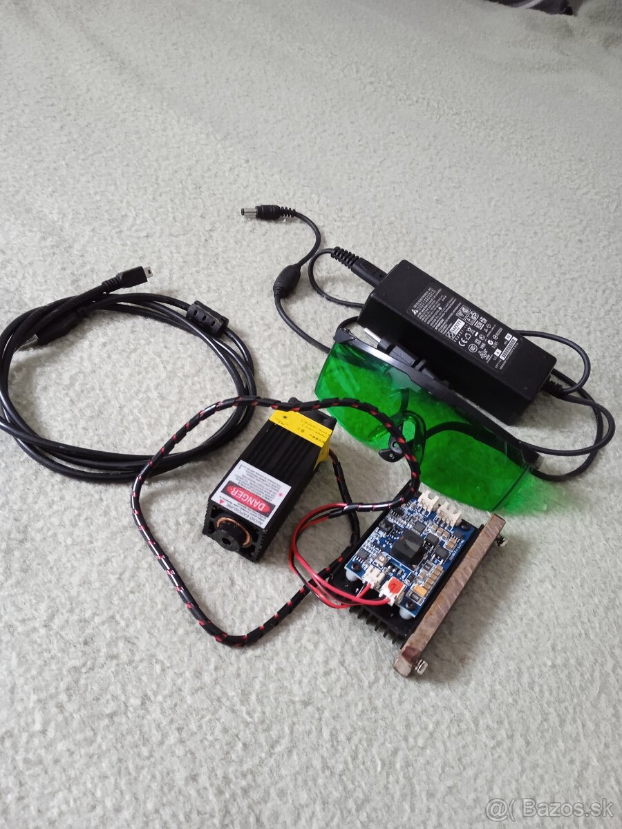 Laser gravýrovač - 10