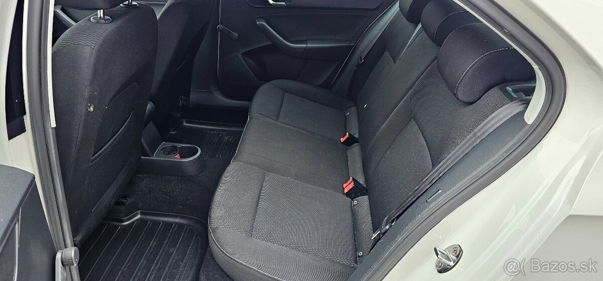 Skoda Rapid 1.2 tsi 2012 - 10