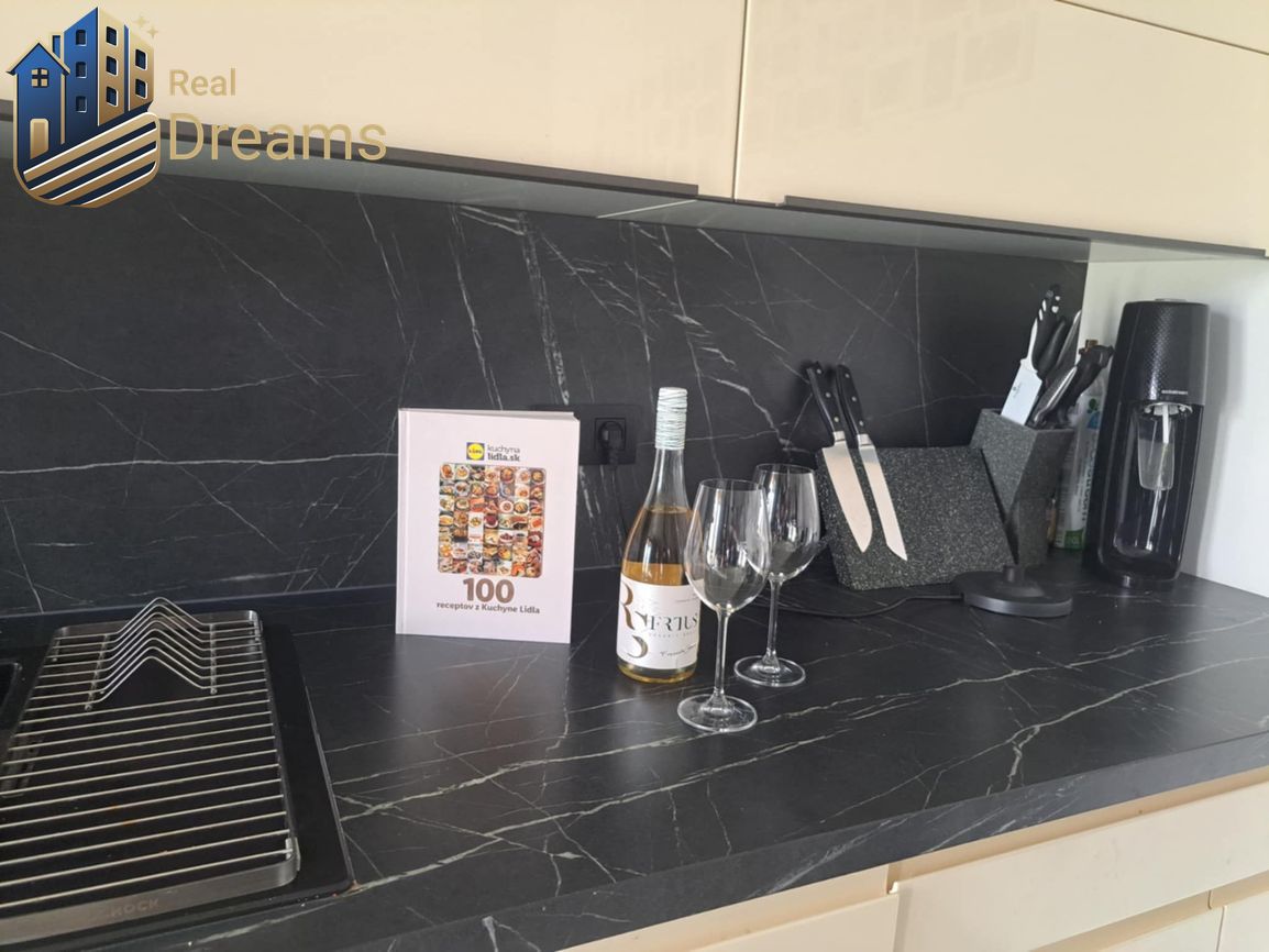 Neodolateľná ponuka 4-izbová novostavba Galanta-Kolónia za - 10