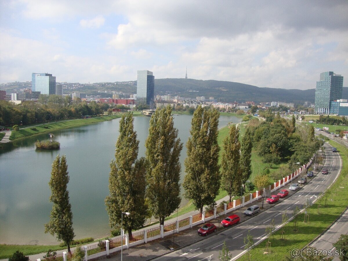 PRENÁJOM - 2iz byt s výhľadom na jazero - 10