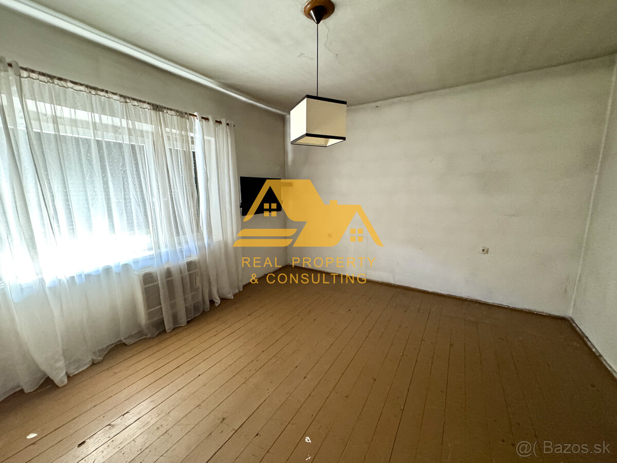 Znížená cena Rodinný dom v tichej uličke v Nesvadoch - 10