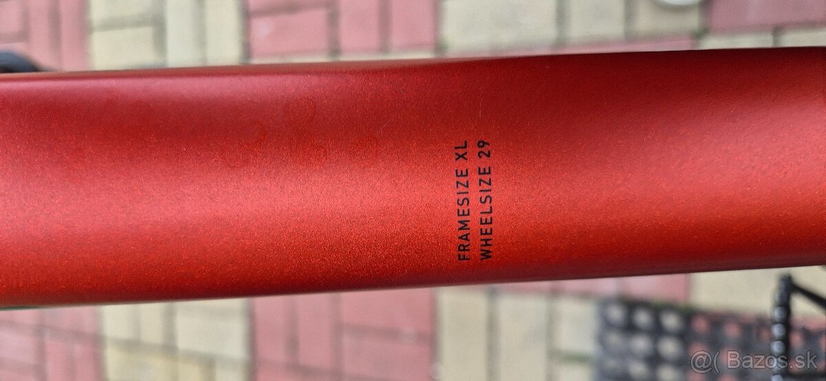 Celoodpružený horský bicykel značky CUBE - 10